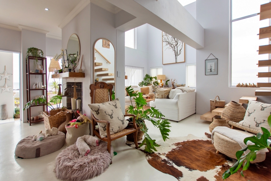 4 Bedroom Property for Sale in Sandy Point Western Cape